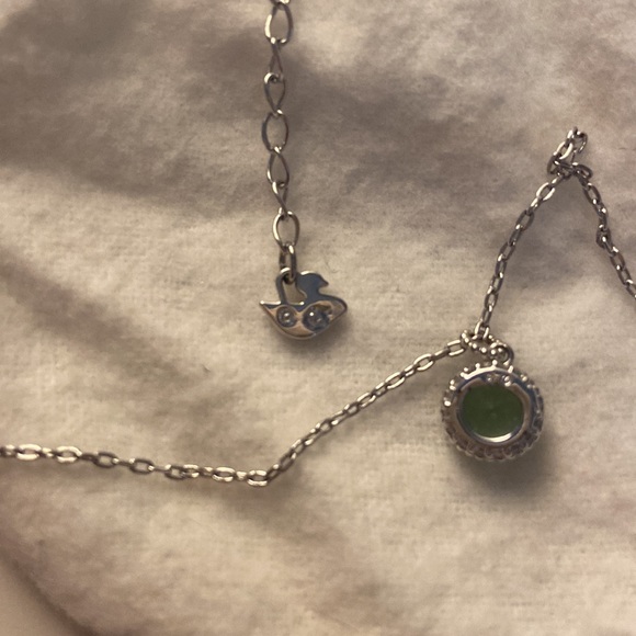 Swarovski august birthstone necklace - Picture 4 of 5